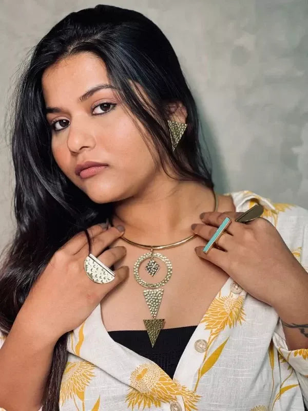 Hasli Circle Triangle