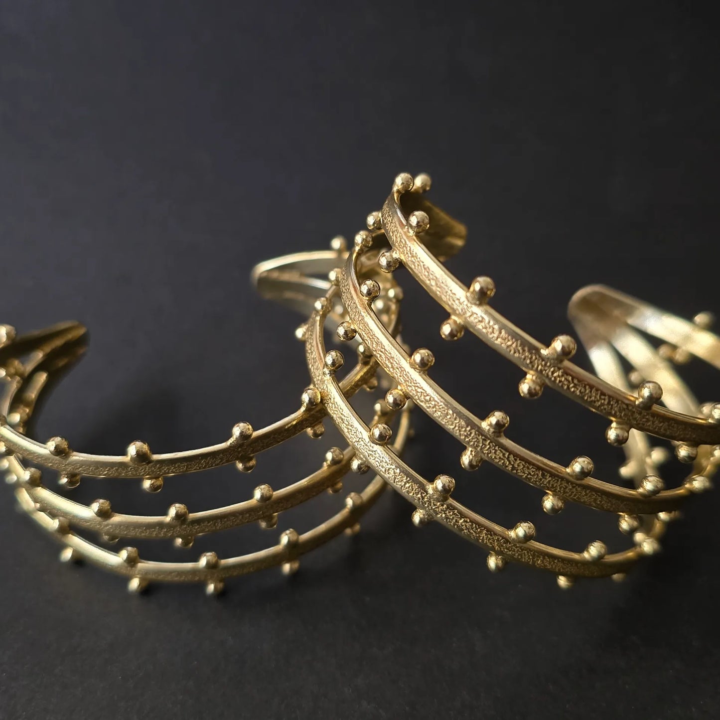 Tri Caterpillar Bracelet