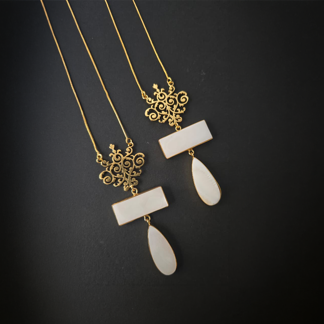 Long Chain MOP Necklace