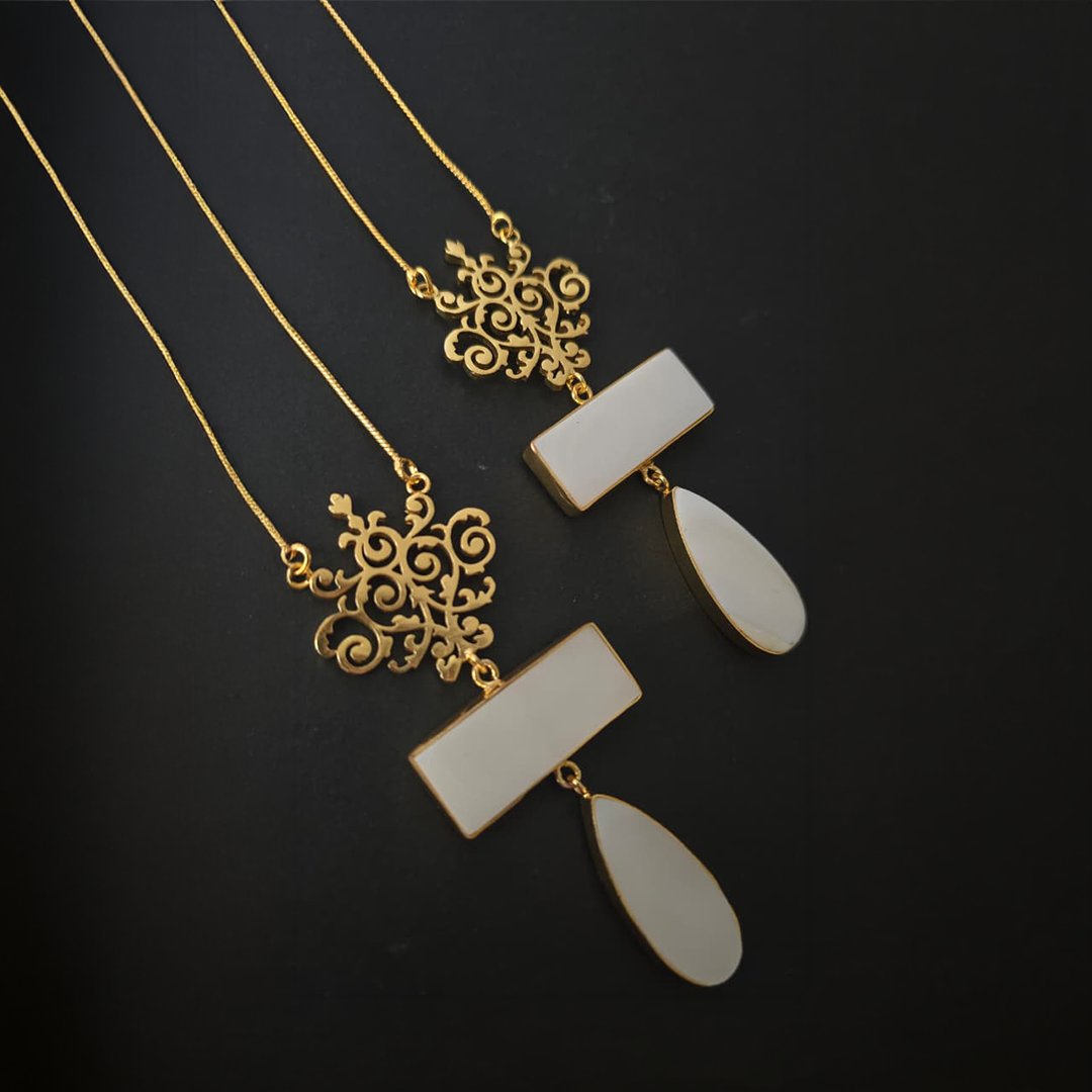 Long Chain MOP Necklace