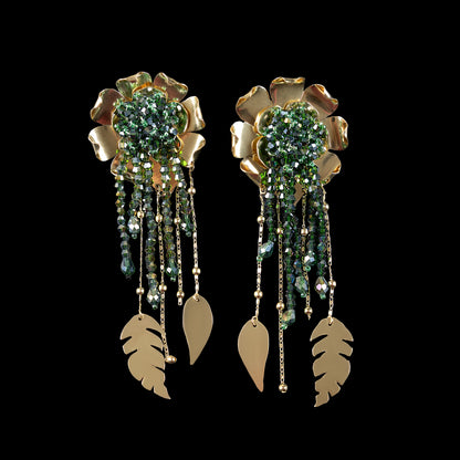 Bloom Tassel 2650