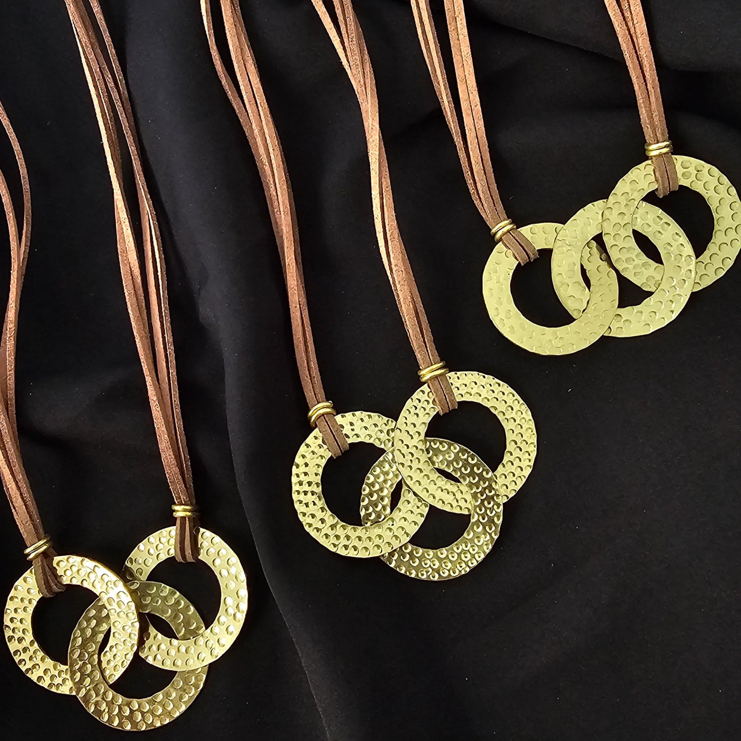 Tri Circle- Unisex Necklace