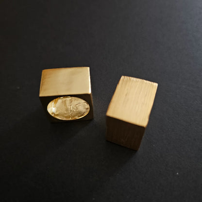 Cube Rings
