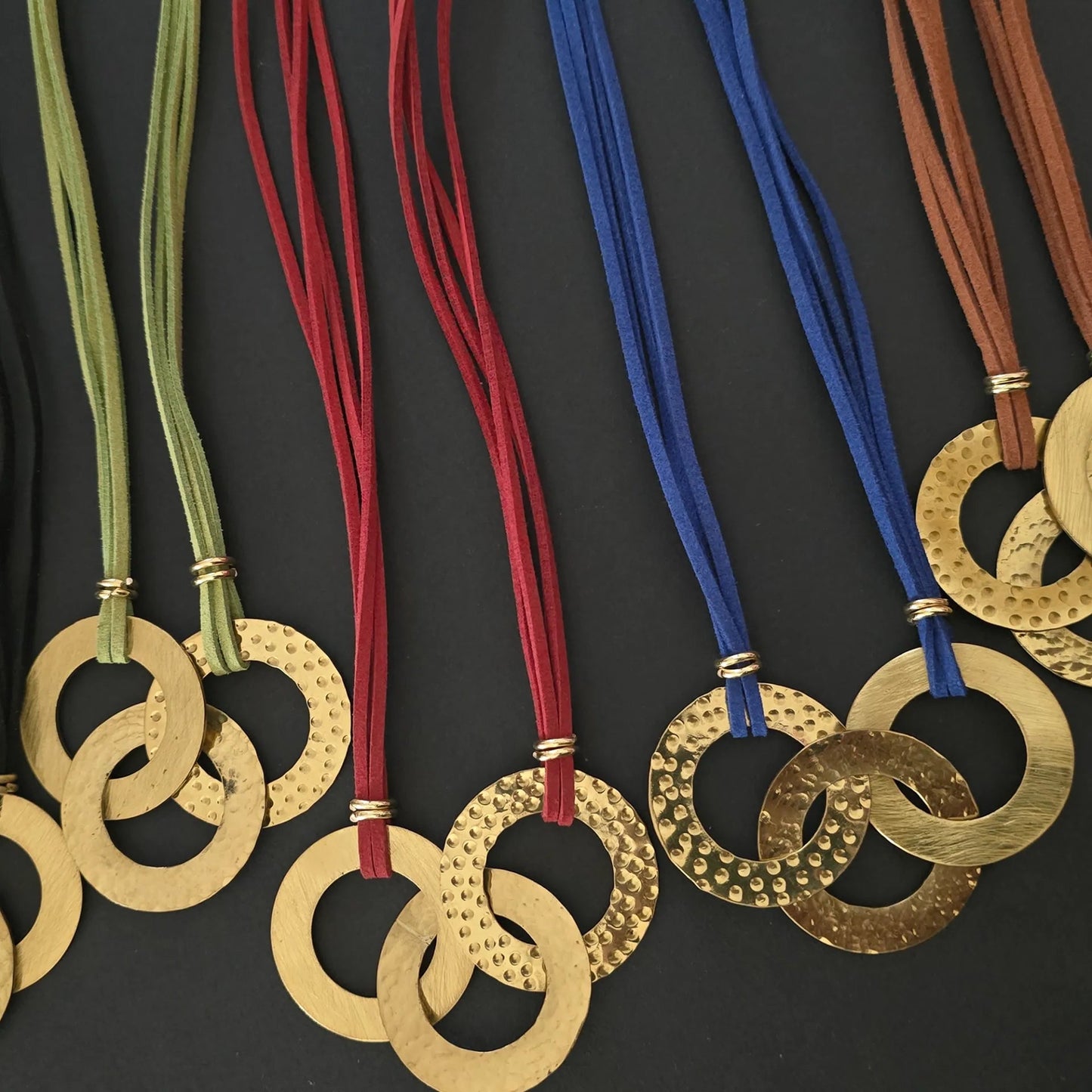 Tri Circle- Unisex Necklace