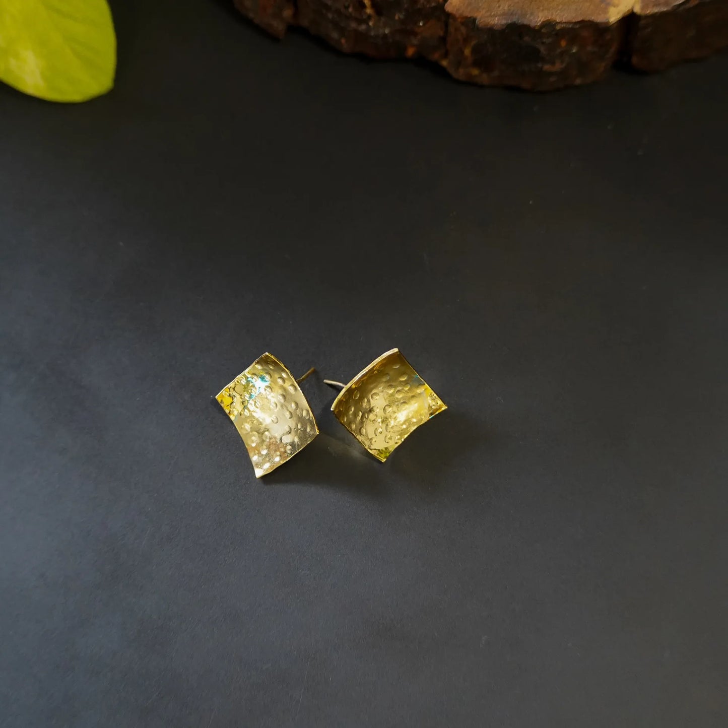 Diamond Shape Studs Earrings