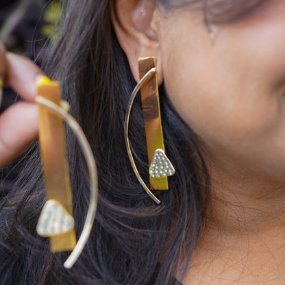 Arc earrings
