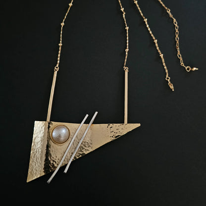 The Axis Necklace