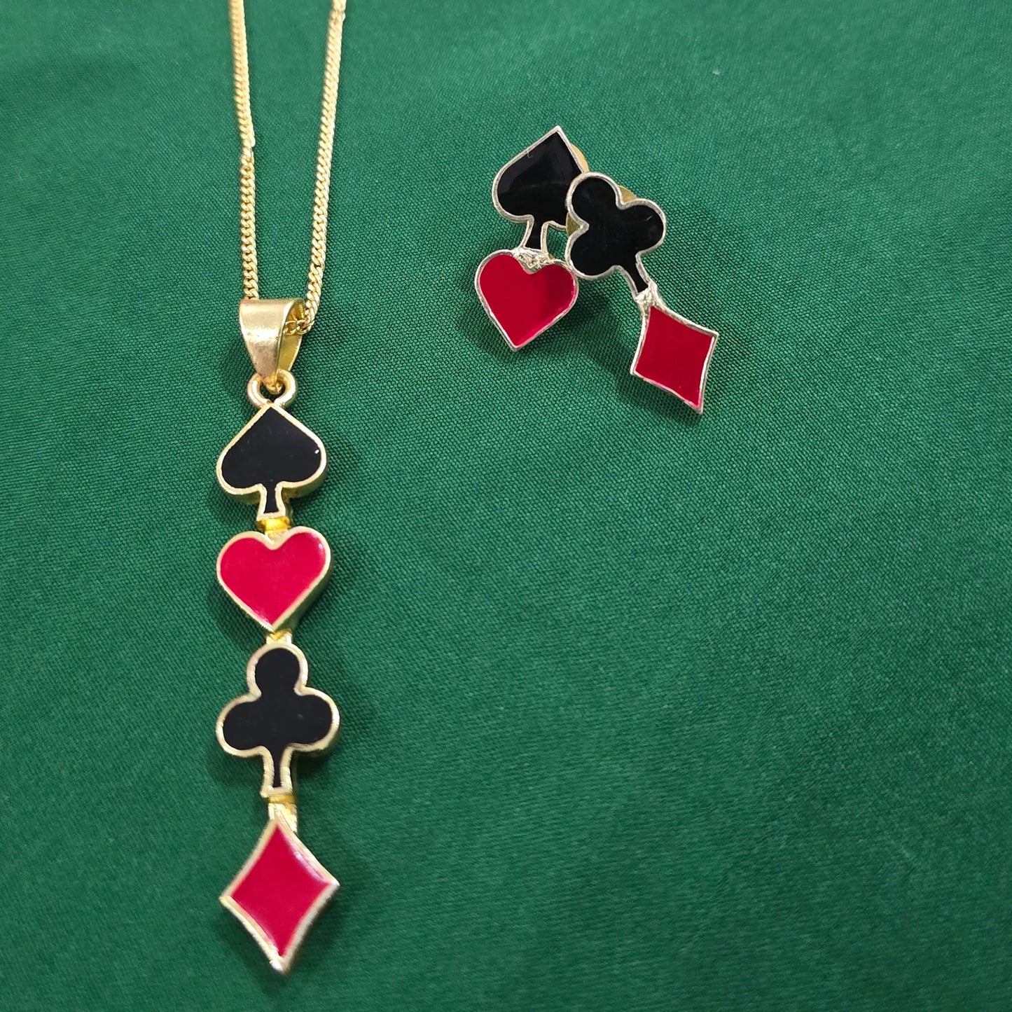 Poker love Necklace