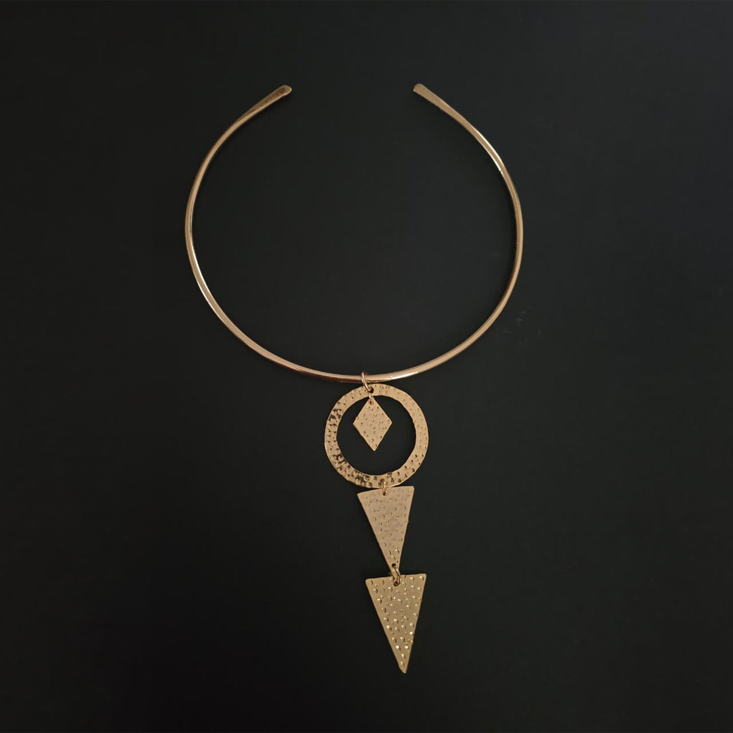 Hasli Circle Triangle Combo