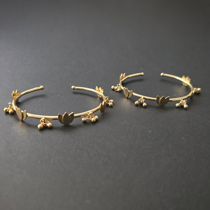 Lotus Cuff  (Adjustable)