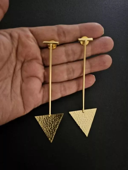 Triangle Dangler