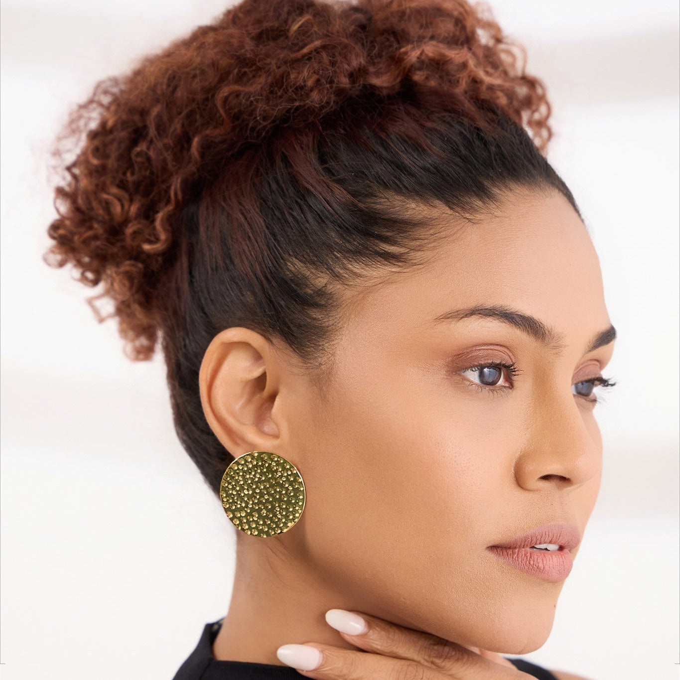 Circle Studs Mini Earrings