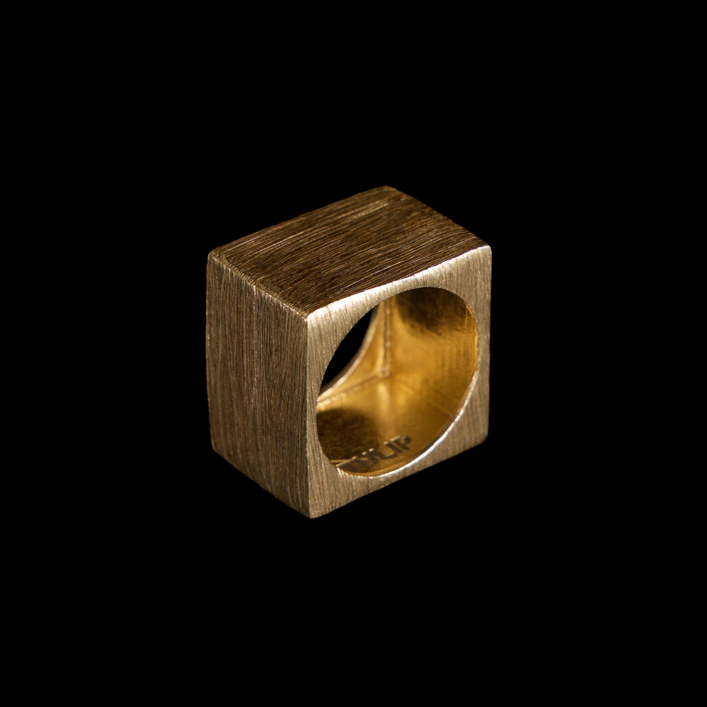 Cube Rings