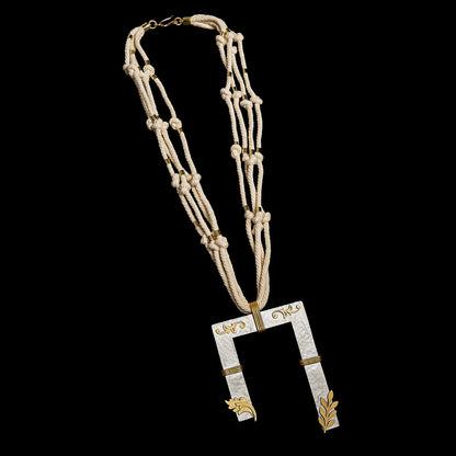Frame Necklace