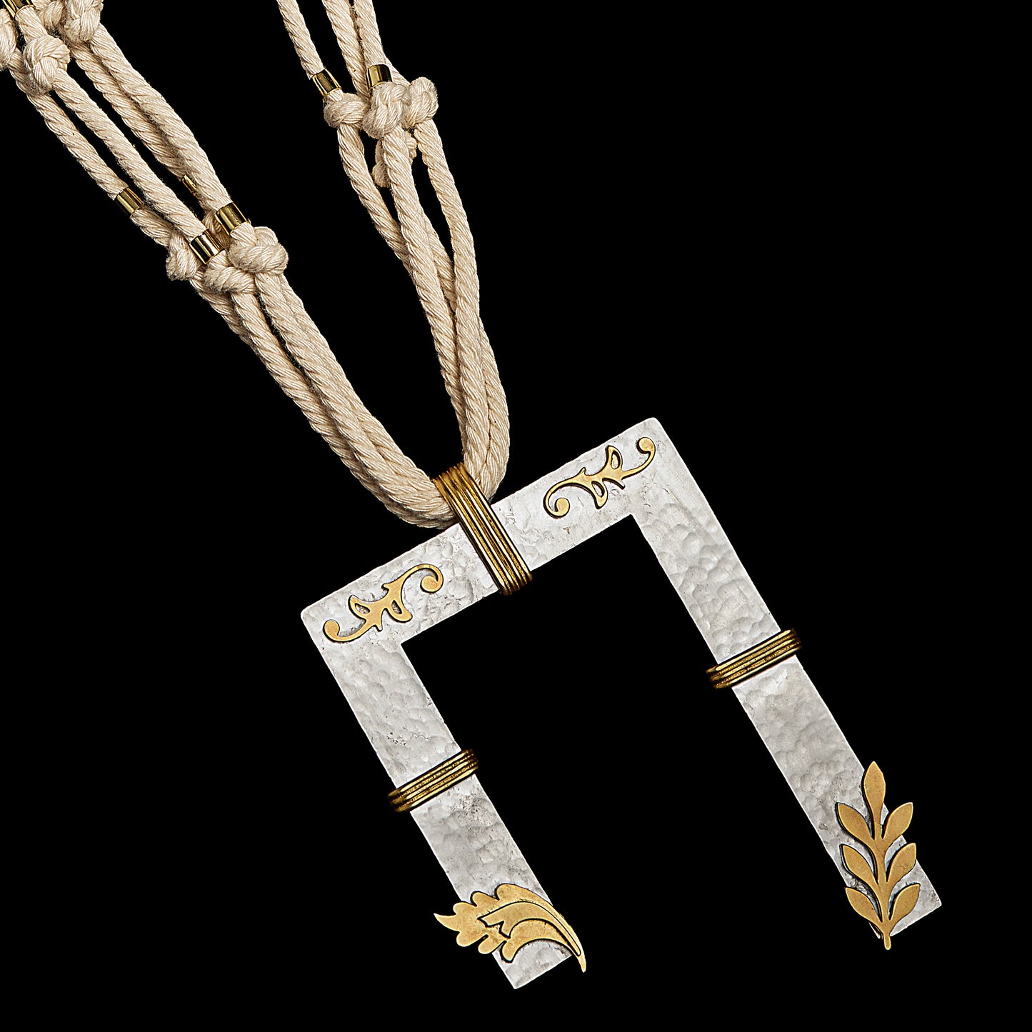 Frame Necklace